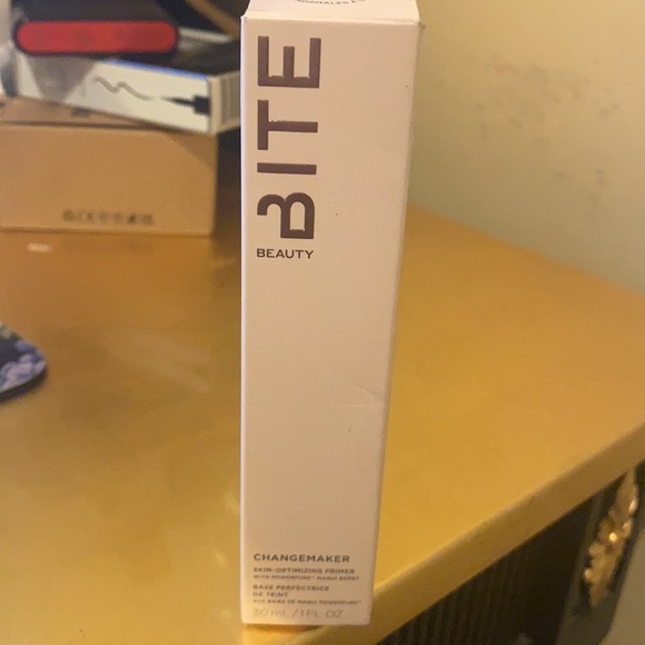 NIB BITE Beauty Changemaker Skin Optimizing Primer - Picture 6 of 12